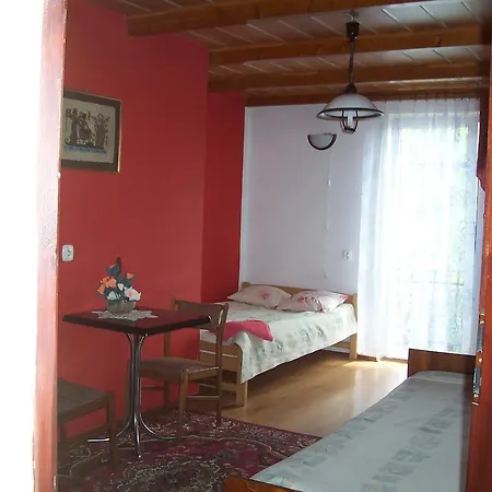 Agroturystyka Skarpa 农家乐 Czernichow (Zywiec)